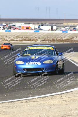 media/Jan-25-2025-CalClub SCCA (Sat) [[03c98a249e]]/Race 4/